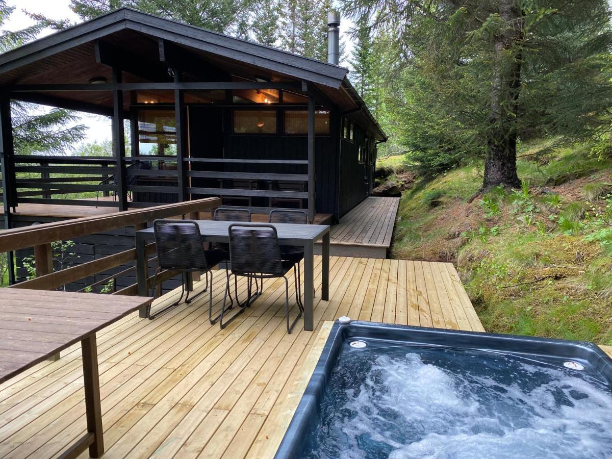 Lovely Cabin In The Capital Area With Hot Tube Hafnarfjörður Kültér fotó